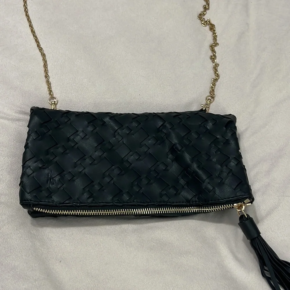 5/15 Urban Expressions black certified vegan woven crossbody fringe pull